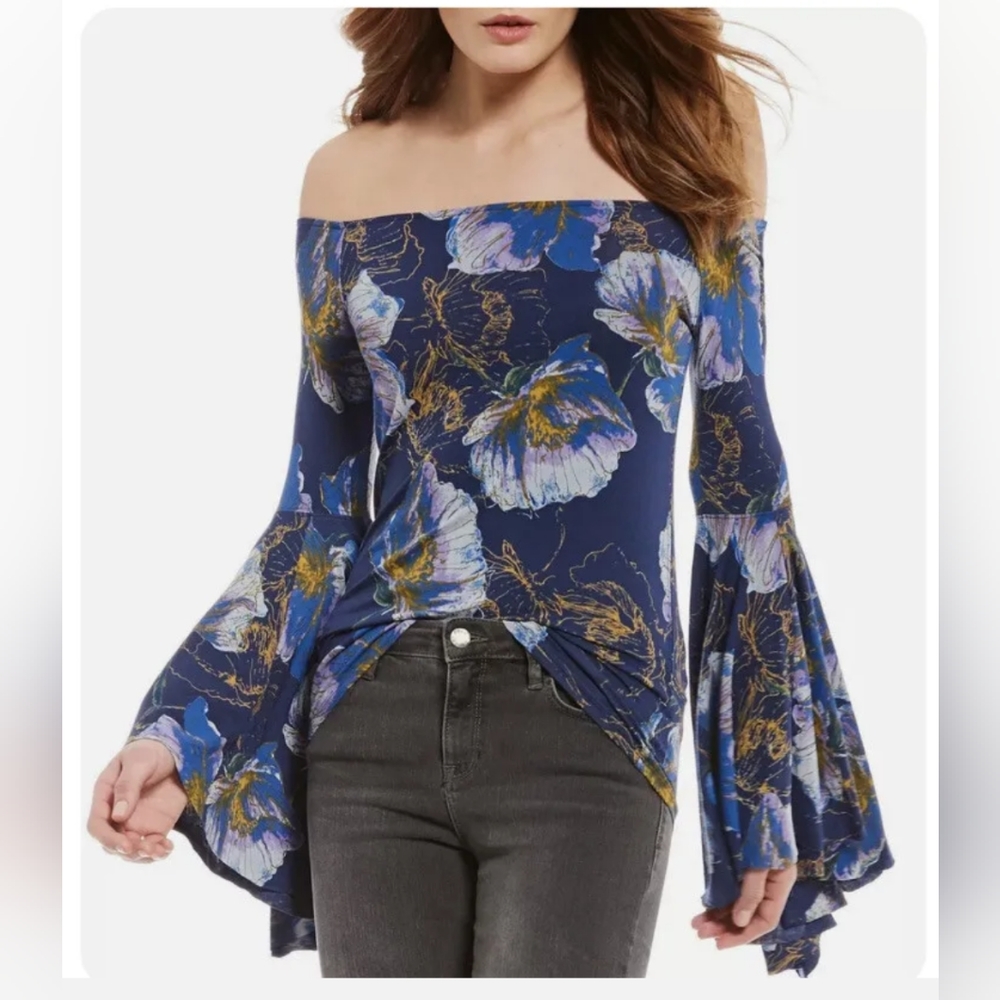 We the Free off shoulder floral top size M